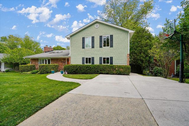 5117 WICKETT TER, Bethesda, MD 20814