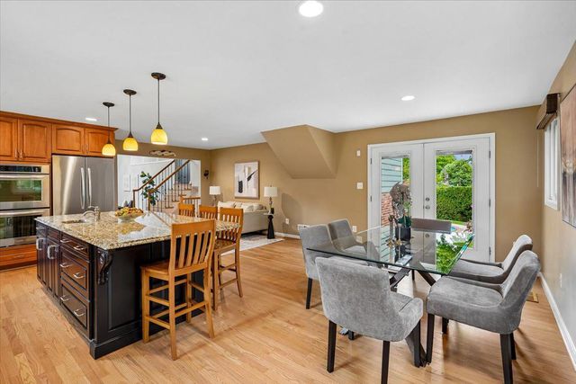 5117 WICKETT TER, Bethesda, MD 20814