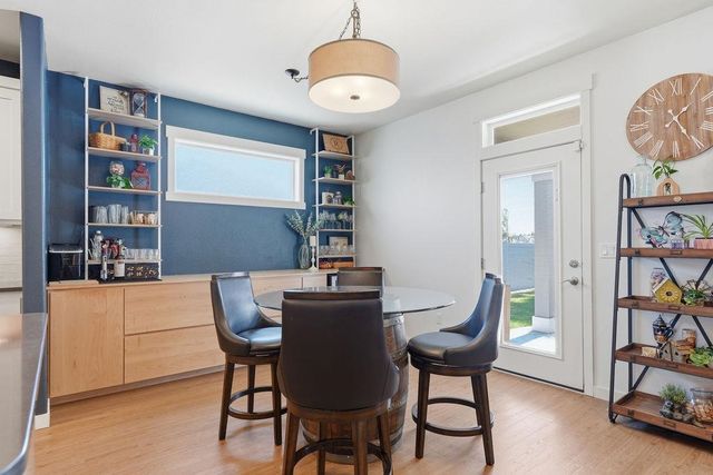 9513 W Floyd Dr, Cheney, WA 99004