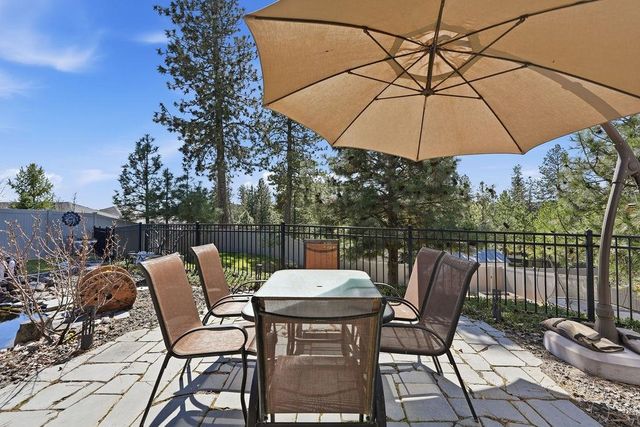 9513 W Floyd Dr, Cheney, WA 99004