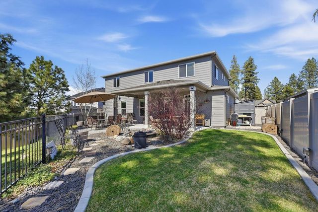 9513 W Floyd Dr, Cheney, WA 99004