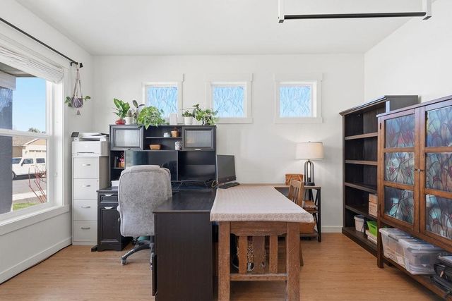 9513 W Floyd Dr, Cheney, WA 99004