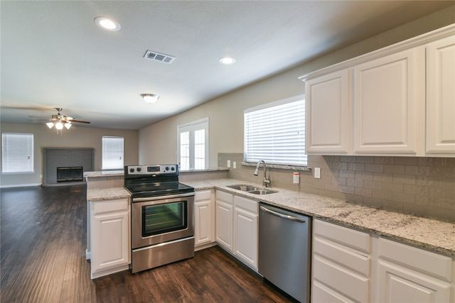 5131 Ivycrest Trail, Arlington, TX 76017