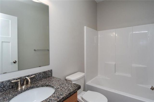 5125 Red Oak Lane, Batavia, NY 14020