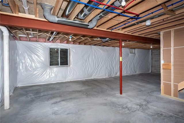 5125 Red Oak Lane, Batavia, NY 14020