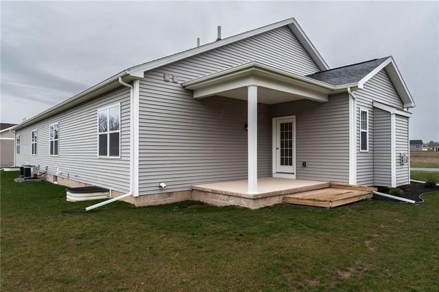 5125 Red Oak Lane, Batavia, NY 14020
