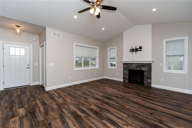 5125 Red Oak Lane, Batavia, NY 14020