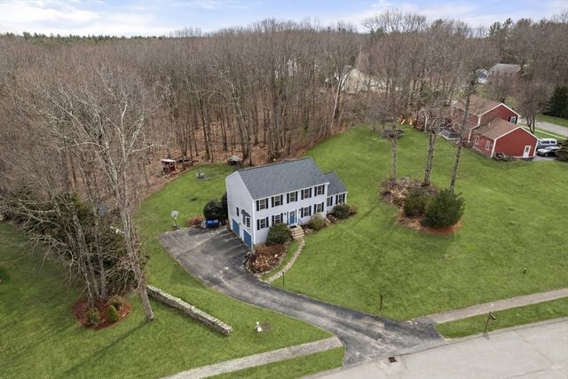 16 Brooke Haven Drive, Rutland, MA 01543