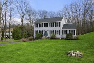 16 Brooke Haven Drive, Rutland, MA 01543
