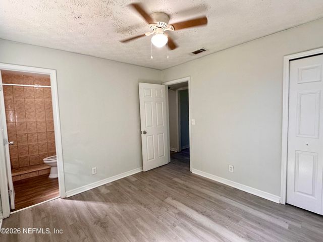 2319 EUDINE Drive W, Jacksonville, FL 32210