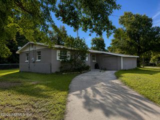 2319 EUDINE Drive W, Jacksonville, FL 32210