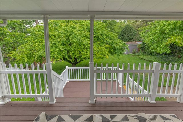 812 Twin Oaks Drive, Riverside, OH 45431