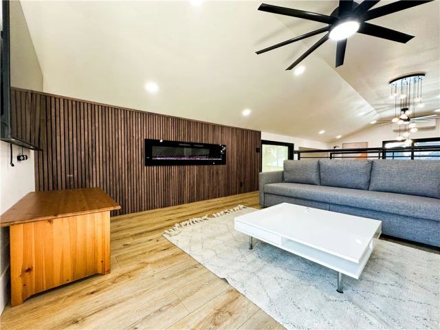 715 N Zeyn, Anaheim, CA 92805
