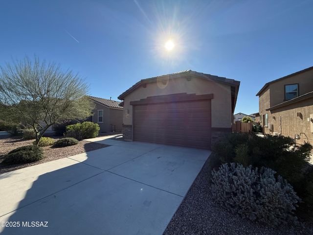10457 Vandever Drive, Marana, AZ 85653