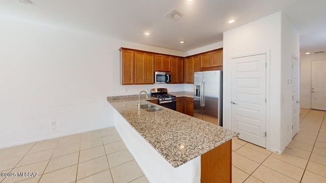 10457 Vandever Drive, Marana, AZ 85653