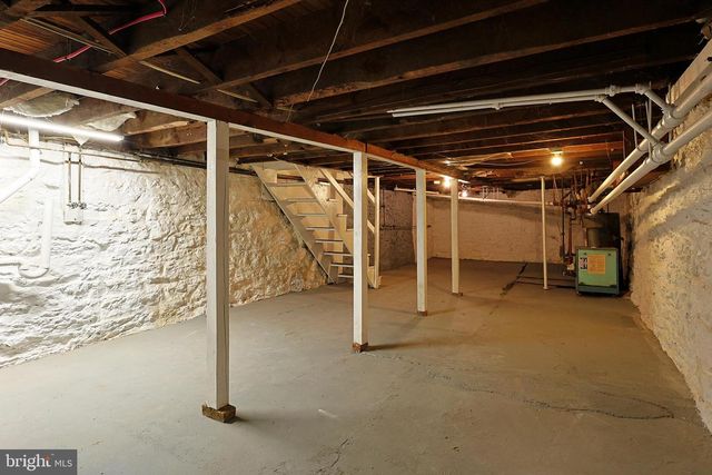 410 SUMMIT AVE, Hagerstown, MD 21740