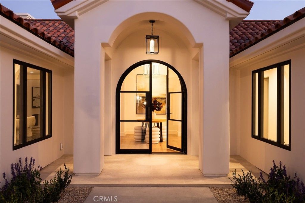 3302 Bounty Circle, Huntington Beach, CA 92649 — photo 2
