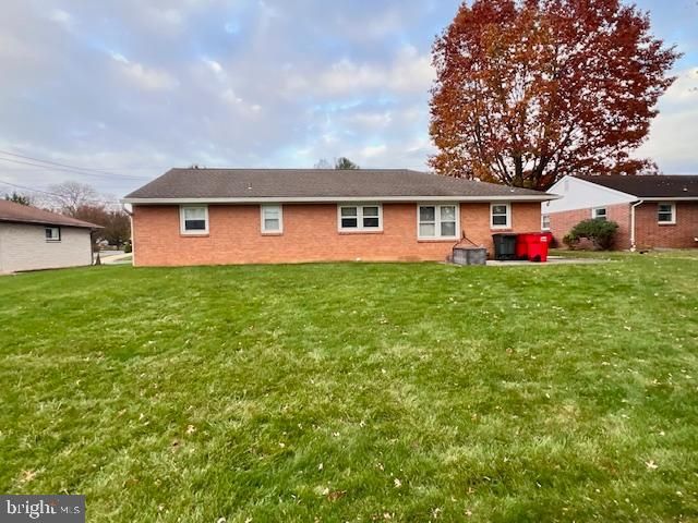 1027 S GREEN ST, Palmyra, PA 17078