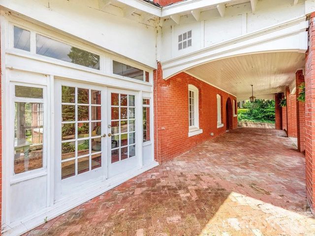 128 W End Street, Chester, SC 29706