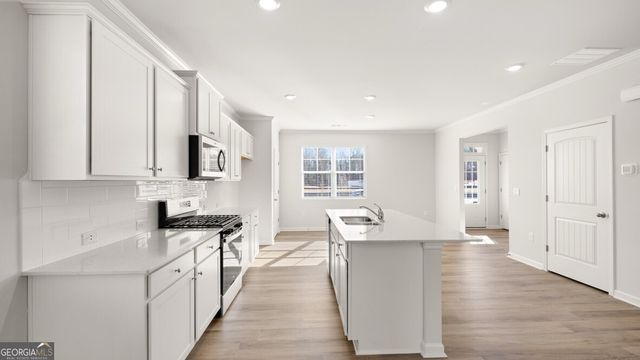 119 King Village, Braselton, GA 30517