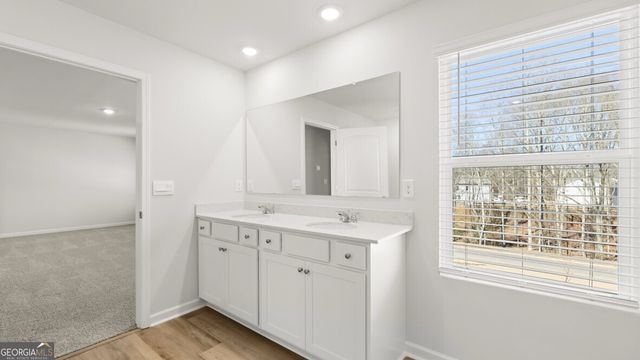 119 King Village, Braselton, GA 30517