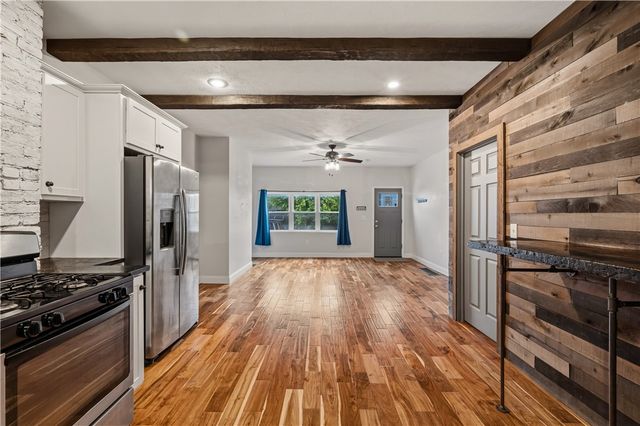 3936 Clement Way, Bloomfield, PA 15224