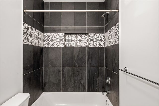 3936 Clement Way, Bloomfield, PA 15224