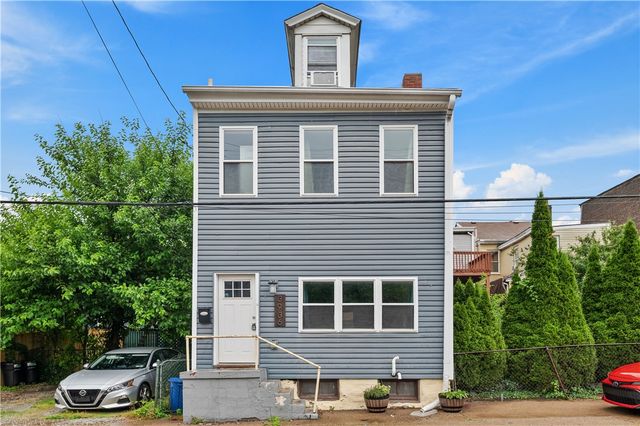 3936 Clement Way, Bloomfield, PA 15224