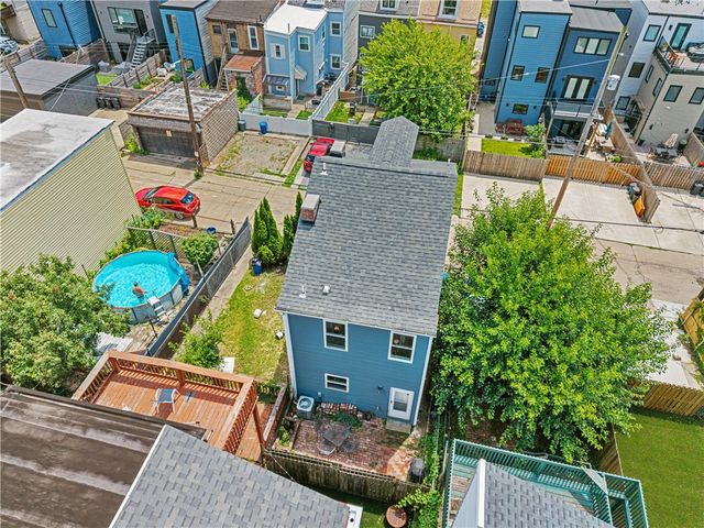 3936 Clement Way, Bloomfield, PA 15224