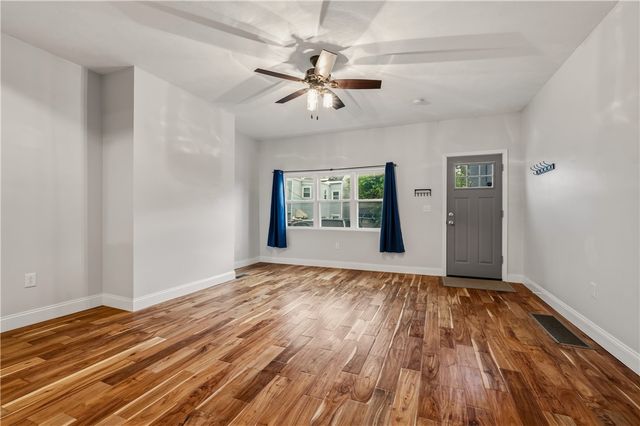 3936 Clement Way, Bloomfield, PA 15224
