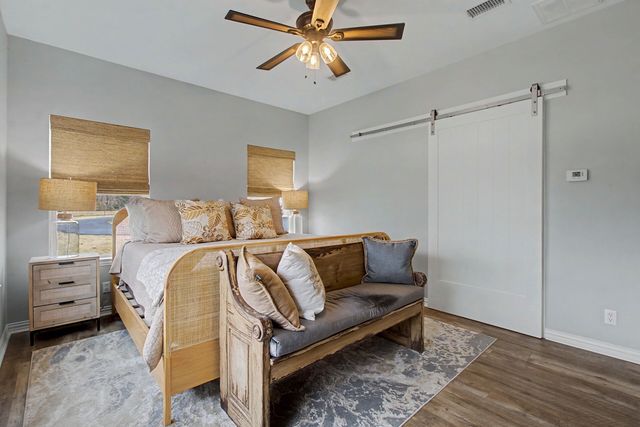 9748 County Road 1200, Athens, TX 75751