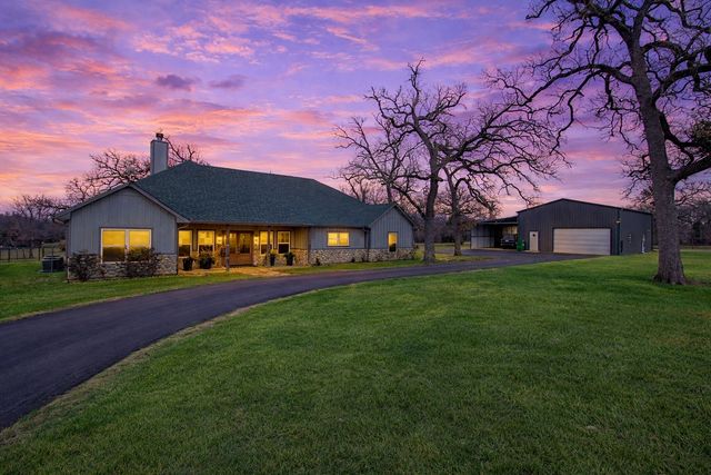 9748 County Road 1200, Athens, TX 75751