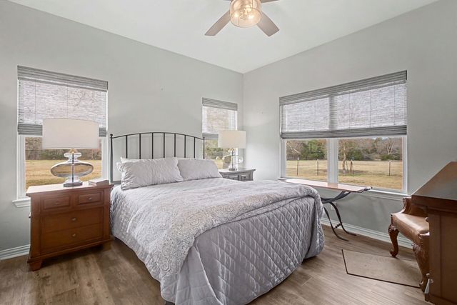 9748 County Road 1200, Athens, TX 75751