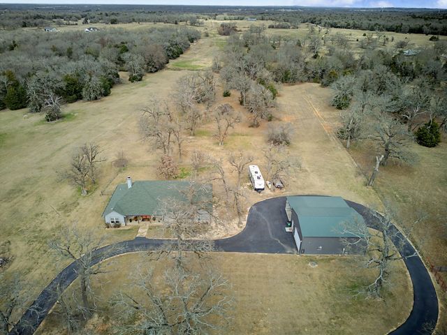 9748 County Road 1200, Athens, TX 75751