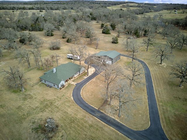 9748 County Road 1200, Athens, TX 75751