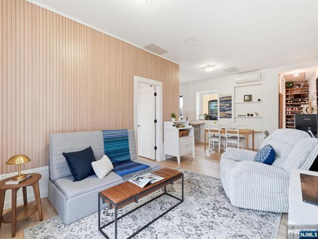 196 Pearsall Avenue 10, Jersey City, NJ 07305