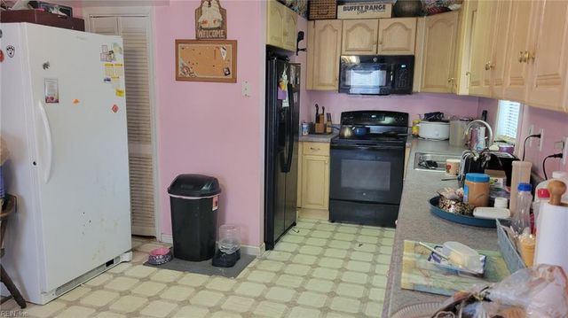 332 Crisfield RD, Virginia Beach, VA 23452