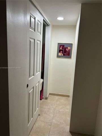 3475 N Country Club Dr 116, Aventura, FL 33180