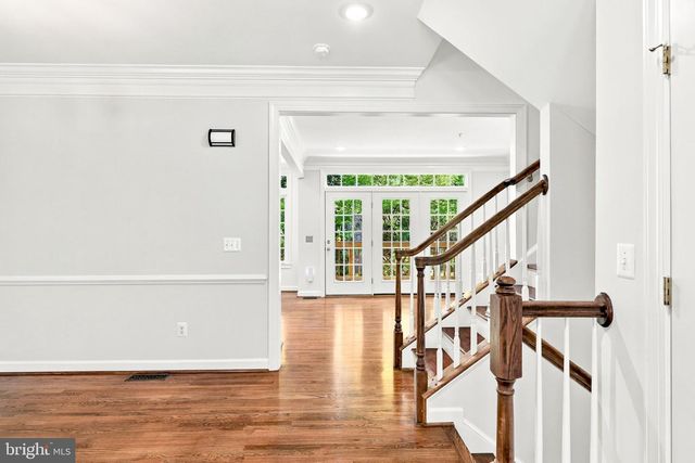 9205 POINT REPLETE DR, Fort Belvoir, VA 22060