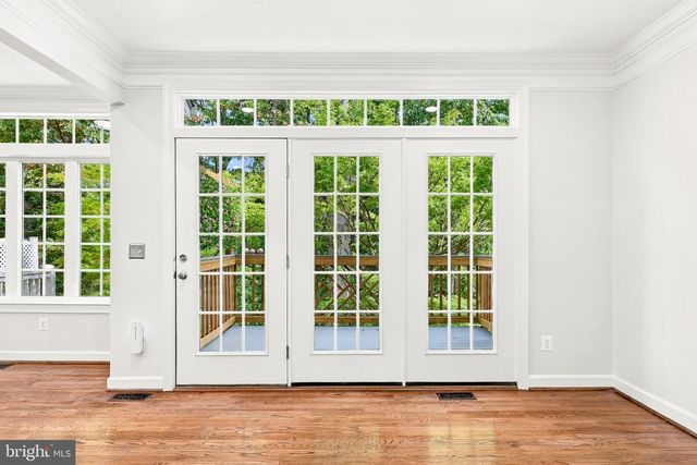 9205 POINT REPLETE DR, Fort Belvoir, VA 22060