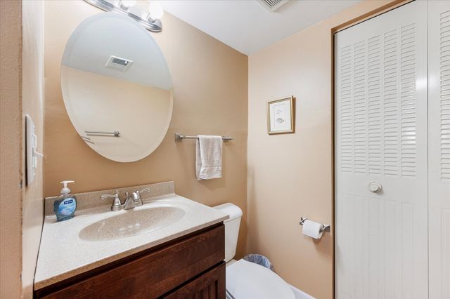 505 Redondo Drive 504, Downers Grove, IL 60516