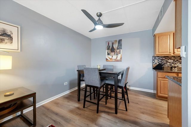 505 Redondo Drive 504, Downers Grove, IL 60516