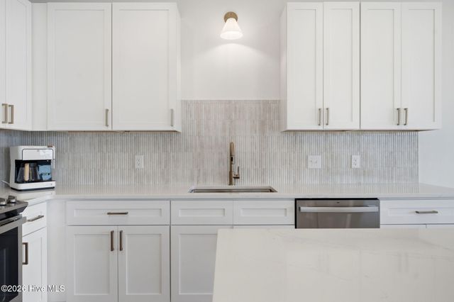 321 Fifth Avenue S B, Kure Beach, NC 28449