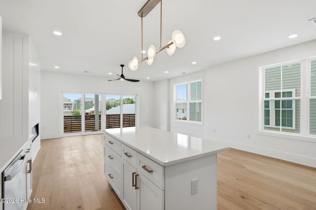 321 Fifth Avenue S B, Kure Beach, NC 28449