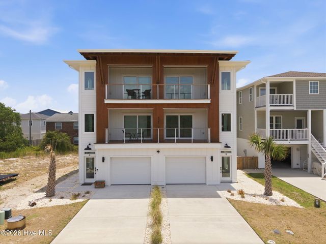 321 Fifth Avenue S B, Kure Beach, NC 28449