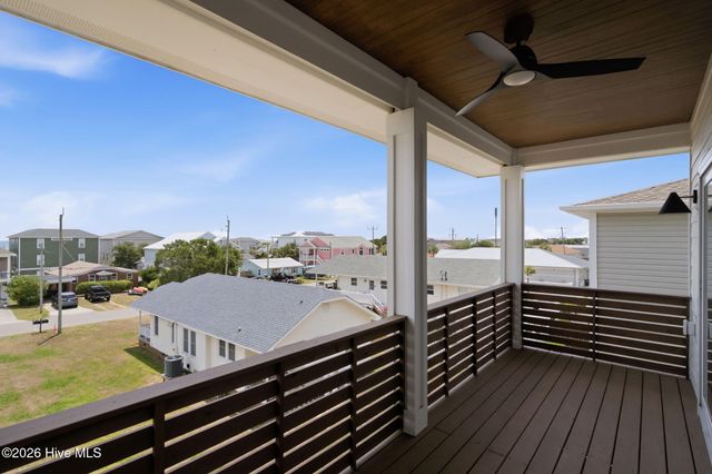 321 Fifth Avenue S B, Kure Beach, NC 28449