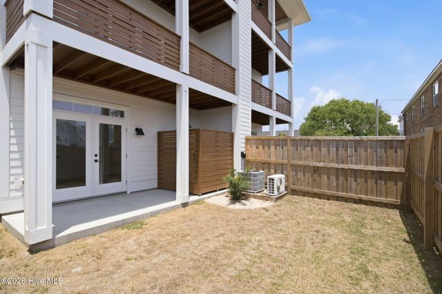 321 Fifth Avenue S B, Kure Beach, NC 28449