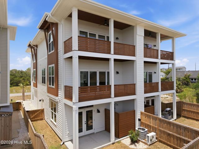 321 Fifth Avenue S B, Kure Beach, NC 28449