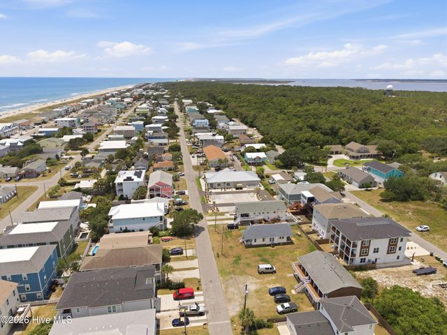 321 Fifth Avenue S B, Kure Beach, NC 28449