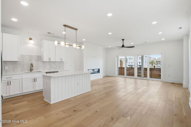 321 Fifth Avenue S B, Kure Beach, NC 28449